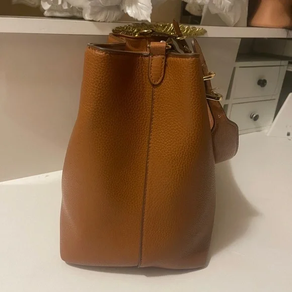 Anne Klein New Ak Hw Bucket Hobo in Black Lyst - Picture 3 of 16